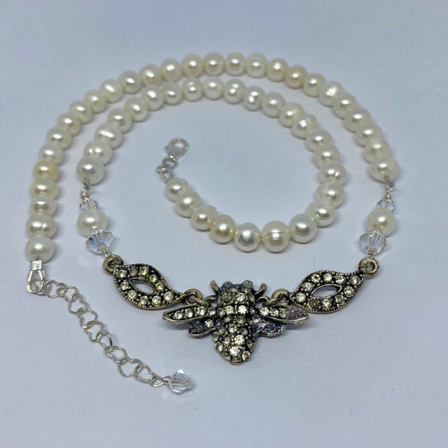 Queen Bee Necklace with Pearls