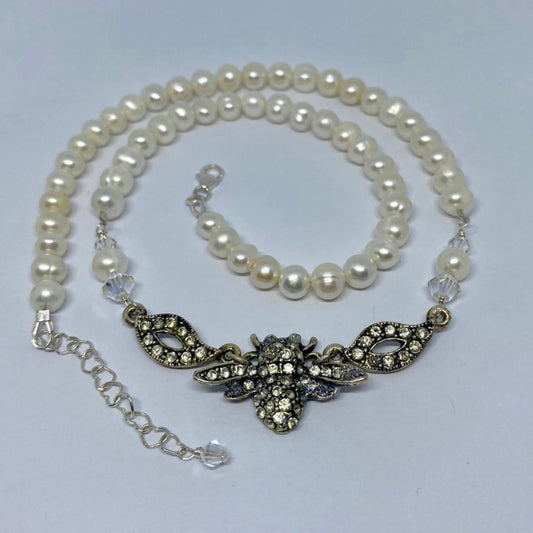 Queen Bee Necklace with Pearls