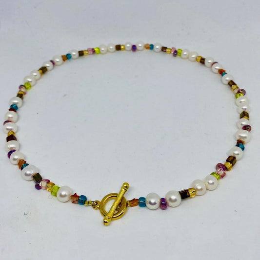 Dolly Mixture Carnelian and Pearl Toggle Necklace
