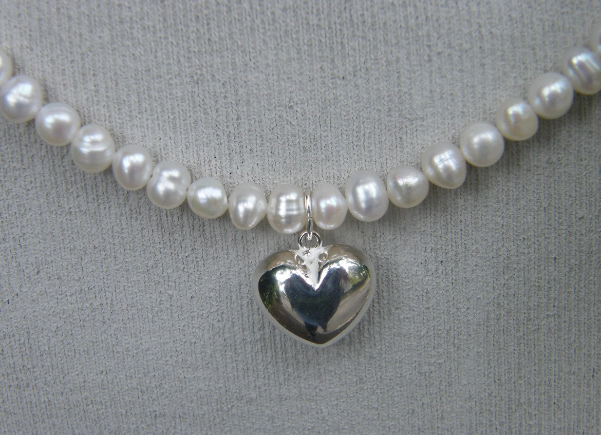 PEARLS with LOVE