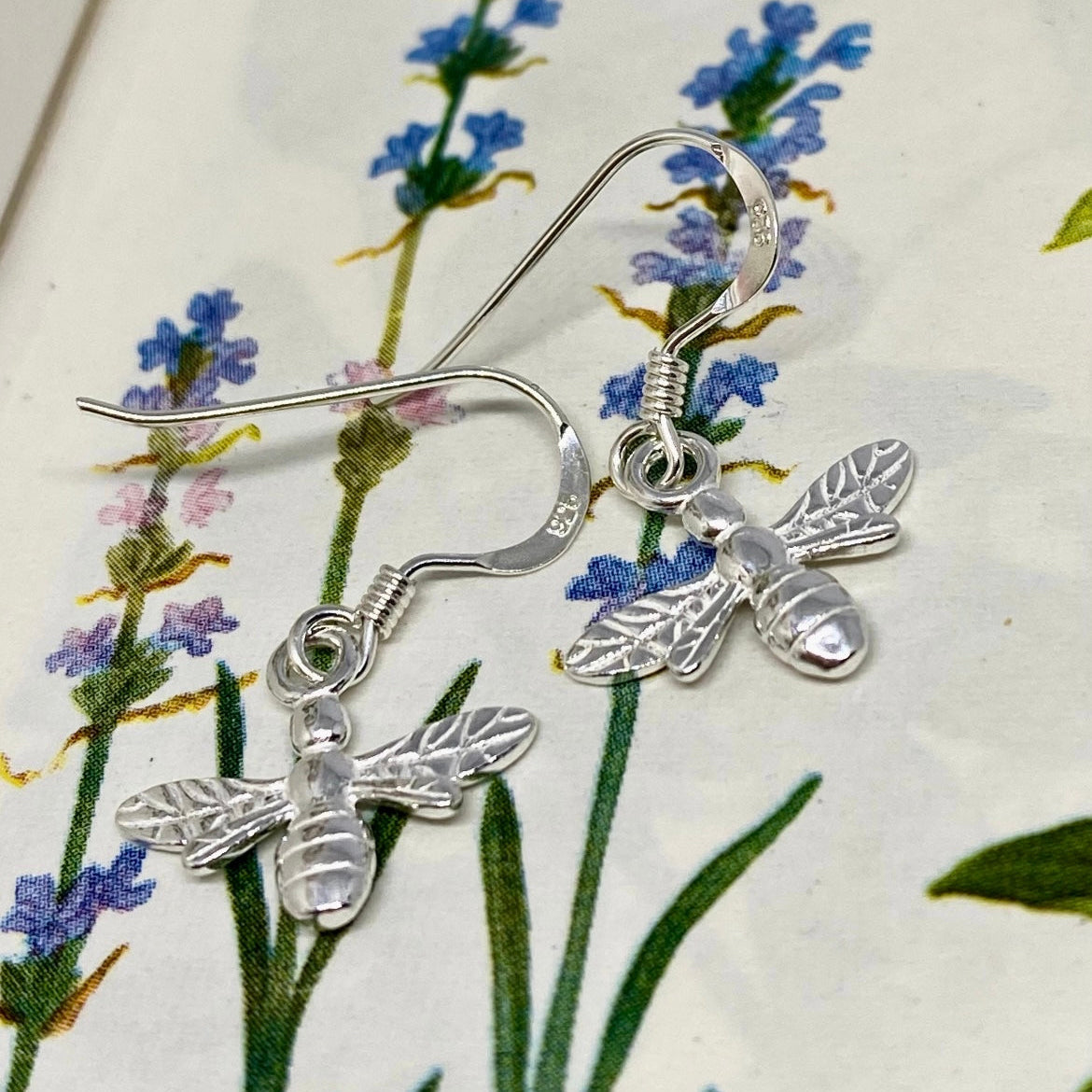 BEE HAPPY Drop Earrings