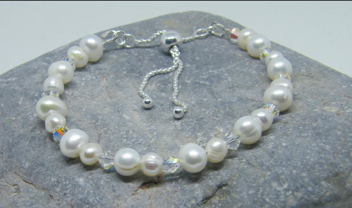 Freshwater Pearl & Crystal Adjustable Bracelet