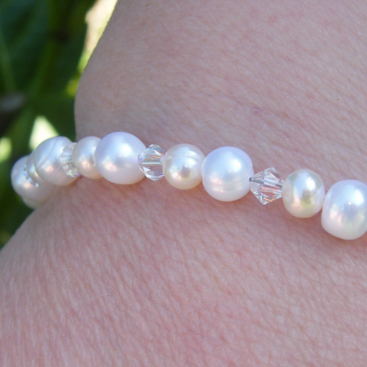 Freshwater Pearl & Crystal Adjustable Bracelet